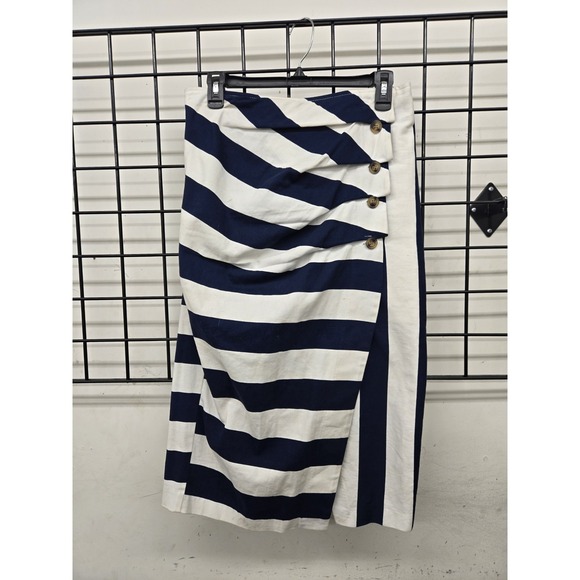 eva mendes for New York & Company Dresses & Skirts - Eva Mendes New York‎ Co. Navy & White Skirt Size 12, visible run line outside